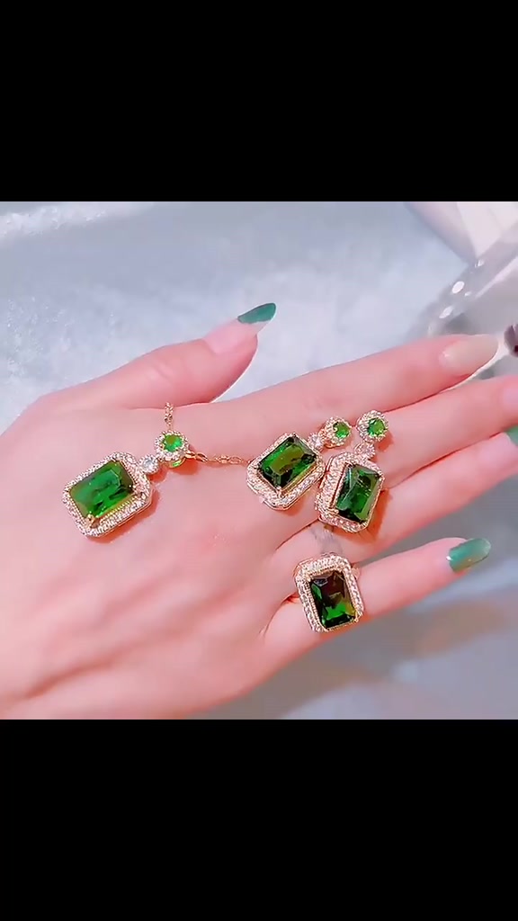 Conjunto Strass Esmeralda