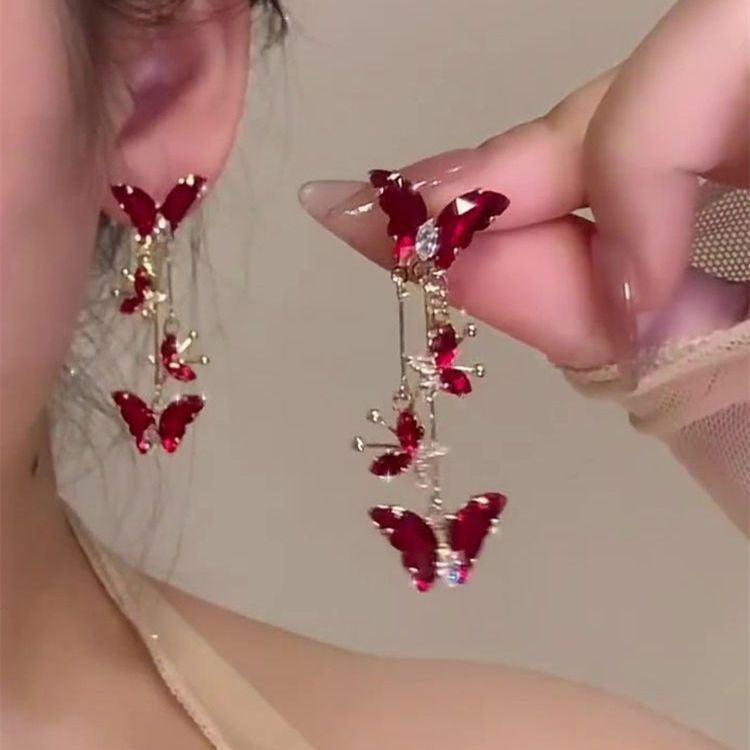 Brinco Borboleta Pendente