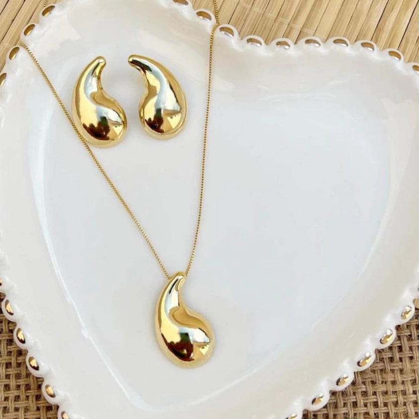 Conjunto Gota Metal Curvado