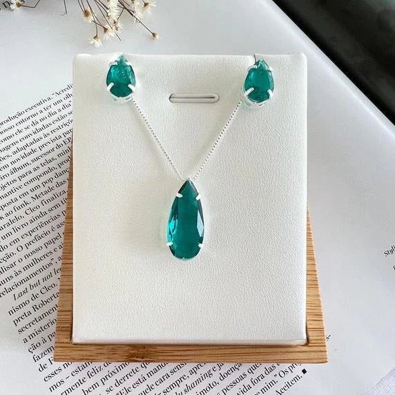 Conjunto Gota  Esmeralda