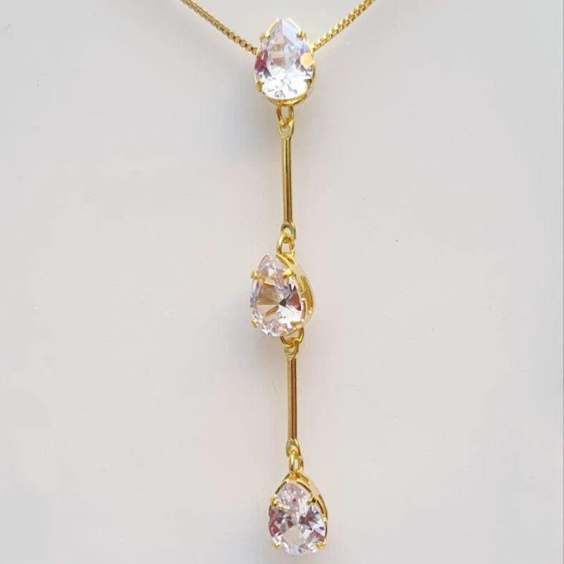 Colar gravatinha gota de zircônia