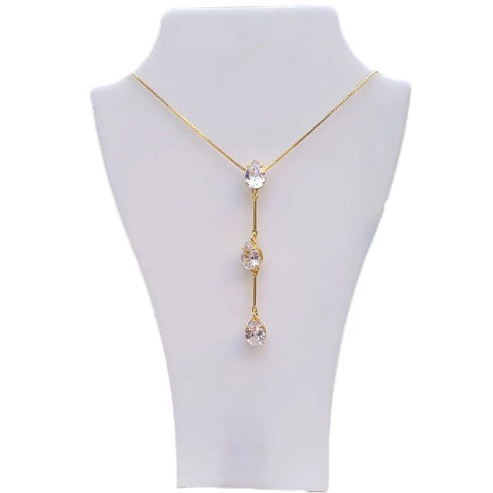 Colar gravatinha gota de zircônia
