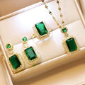 Conjunto Strass Esmeralda